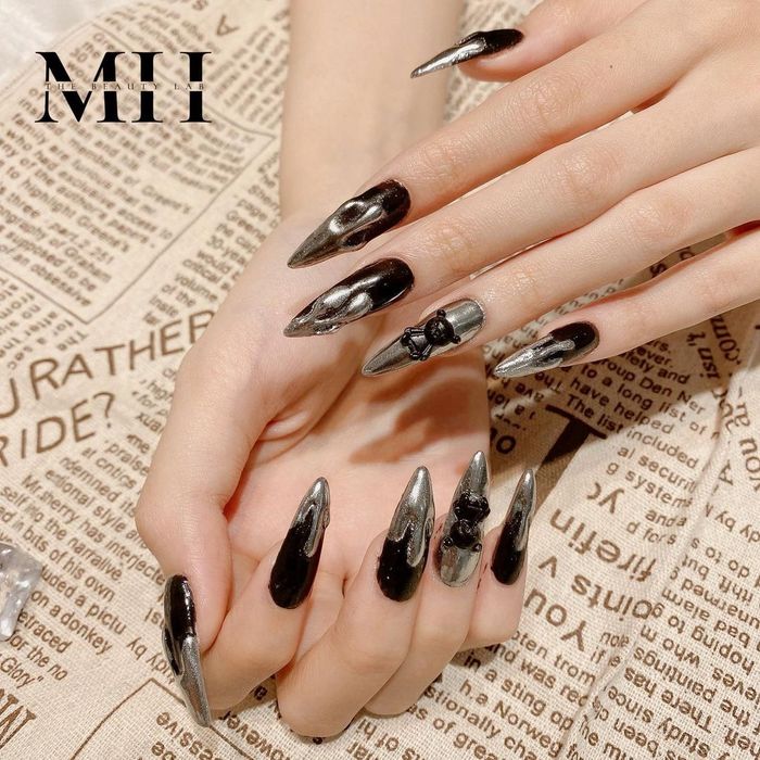 Hình ảnh thực tế lớp học nail tại MH The Beauty Lab