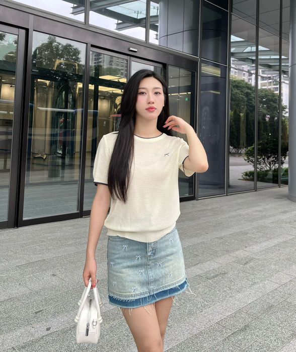 Hình ảnh đầu tiên từ Méo Shop - phong cách trẻ trung đầy cảm hứng