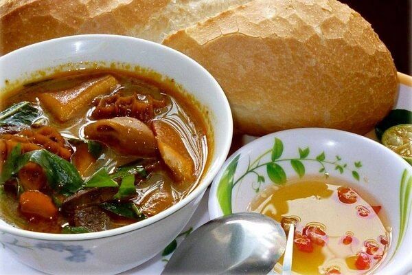 Khám phá Xôi & Phá Lấu - Phan Chu Trinh qua góc ảnh chân thực (Ảnh 1)