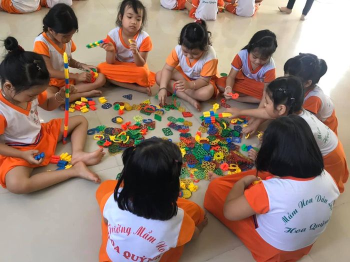 Hình ảnh đáng yêu về ngôi trường Mầm Non Hoa Quỳnh