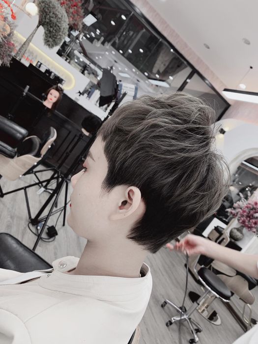 Ảnh 2 - SALON ANH KEN HAIR: Những khoảnh khắc đẹp nhất ghi lại quy trình chăm sóc tóc chuẩn salon 5 sao, từng thao tác tỉ mỉ như một nghệ nhân.