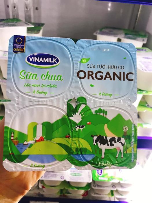 Hình ảnh sữa chua Vinamilk Organic thơm ngon, bổ dưỡng