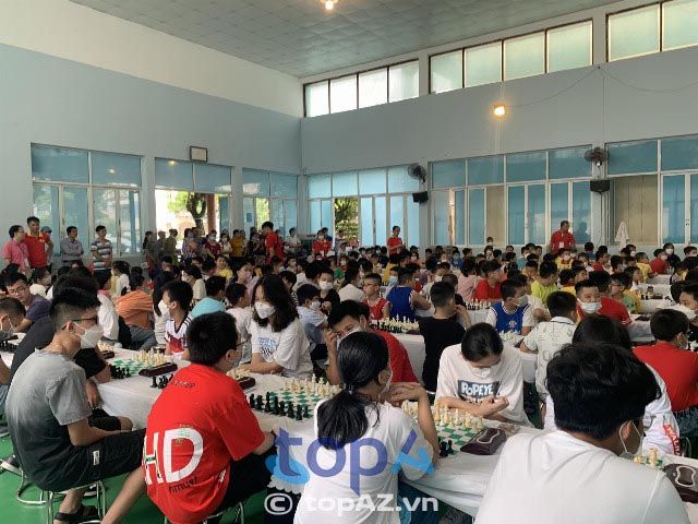Hoa Phượng Đỏ - Trung tâm đào tạo cờ vua đẳng cấp kiện tướng tại thành phố Cảng