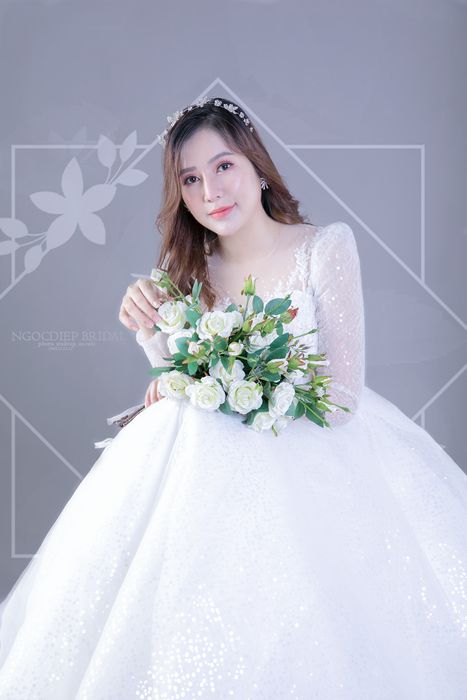 Bộ sưu tập kiểu tóc và trang điểm cô dâu đẹp mê hồn - Ngọc Diệp Studio Ảnh 2