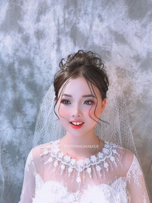Tác phẩm trang điểm cô dâu ấn tượng từ Ngọc Diệp Studio - Ảnh 1