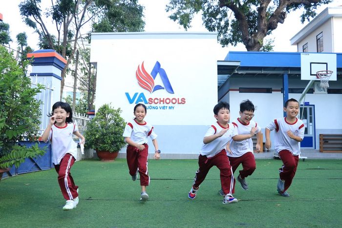 Góc nhìn toàn cảnh về cơ sở vật chất hiện đại của Trường Việt Mỹ