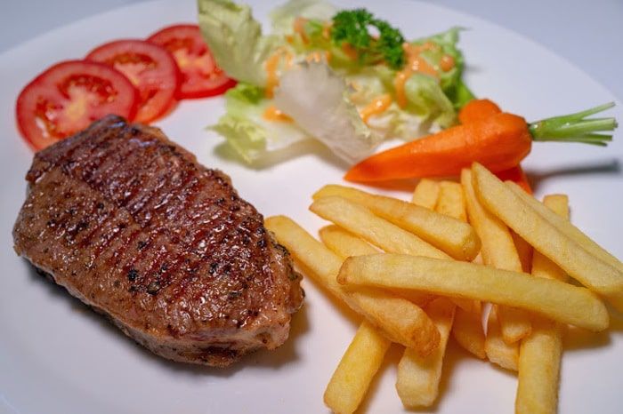 Funny Beef - Điểm hẹn bít tết tại Tân Phú