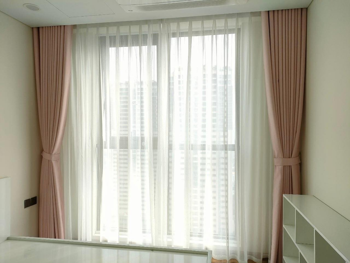 Không gian trưng bày ấn tượng tại Rèm Cửa Hải Nam - Ảnh 1