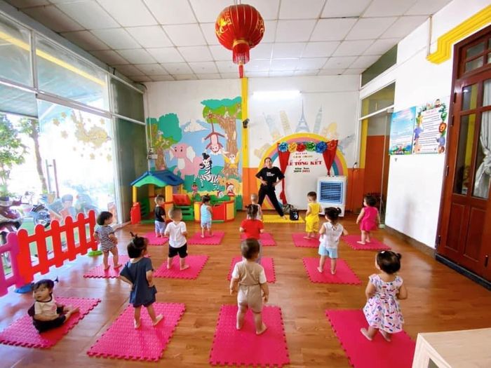 Không gian học tập đầy màu sắc tại Mầm Non Kids Color (Ảnh 1)