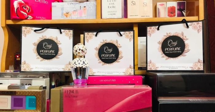 Bộ sưu tập nước hoa đa dạng tại Quý Perfume - Ảnh 2
