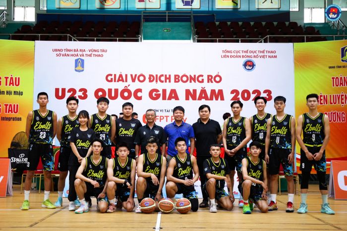 Hoạt động đào tạo sôi nổi tại Trung tâm Bóng rổ Eballs