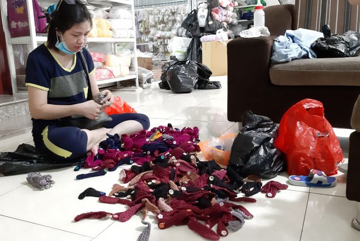 Bộ sưu tập dụng cụ và nguyên liệu đa dạng tại cửa hàng - Ảnh 2