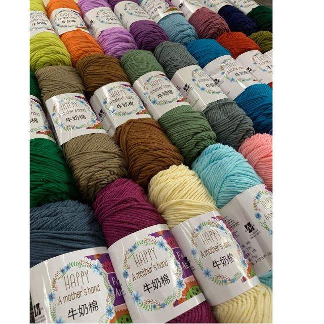 Không gian trưng bày đầy màu sắc tại Đồ Len Handmade Huế Nguyễn - Ảnh 1