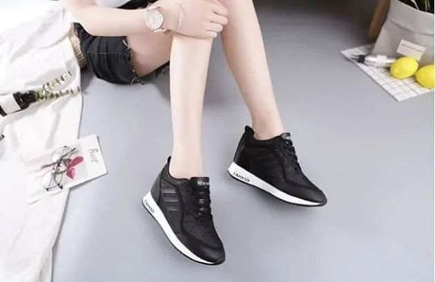 Bộ sưu tập giày nổi bật tại U2 Store