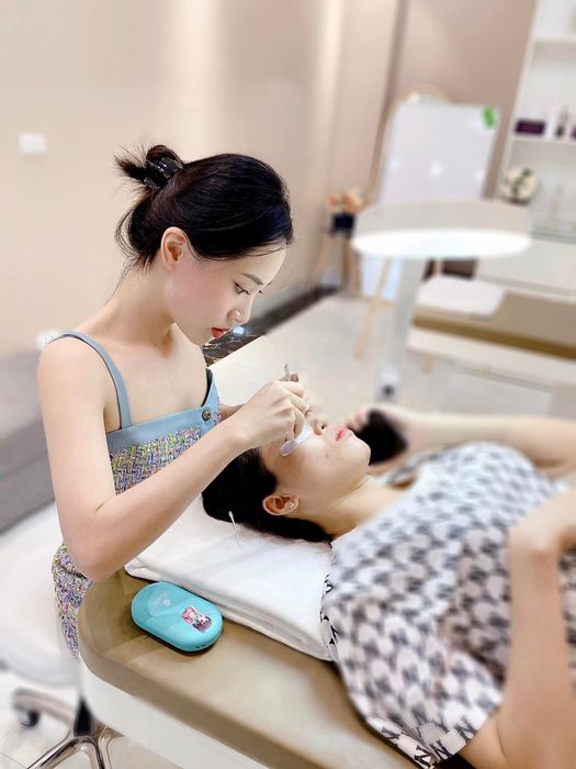Hình ảnh thực tế dịch vụ nối mi tại Mai Ngọc Trần Beauty