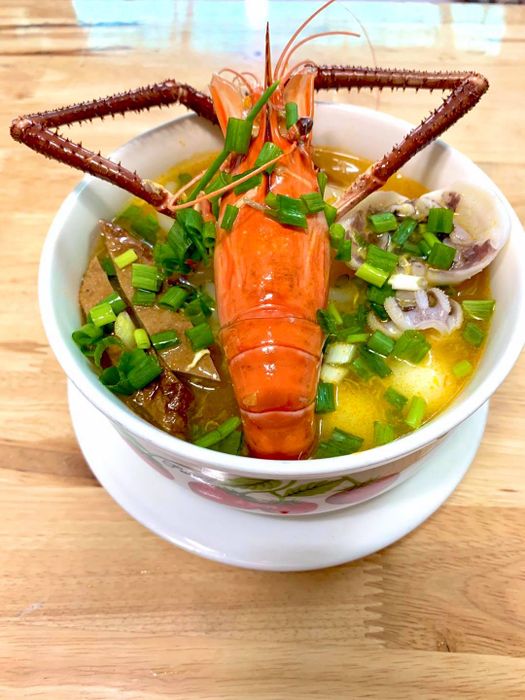 Hình ảnh đặc trưng Bánh Canh Thị - Phiên bản 1