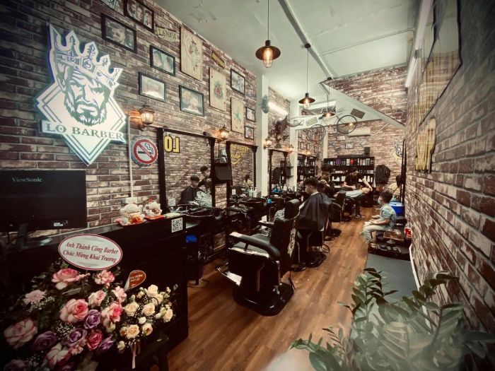 Quy trình chăm sóc tóc chuyên nghiệp tại Lò Barber Shop - Ảnh 3