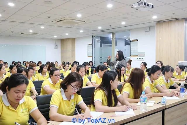 Khóa học điêu khắc chân mày chất lượng cao tại TP.HCM