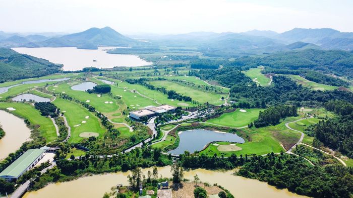 Ảnh 2 - Sân Golf Mường Thanh Diễn Lâm - Kiến trúc hòa quyện cùng thiên nhiên