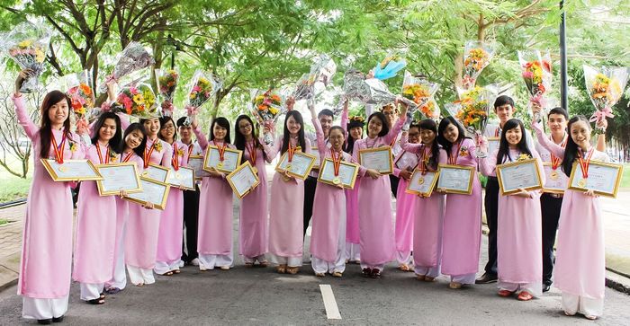 Hình ảnh không gian học tập hài hòa với thiên nhiên tại Đại học Tôn Đức Thắng