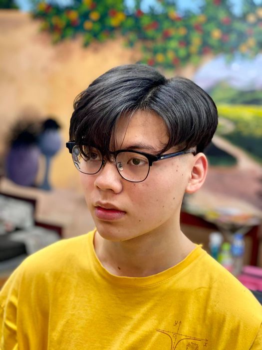 Không gian sang trọng và đầy phong cách tại Chậm Barbershop