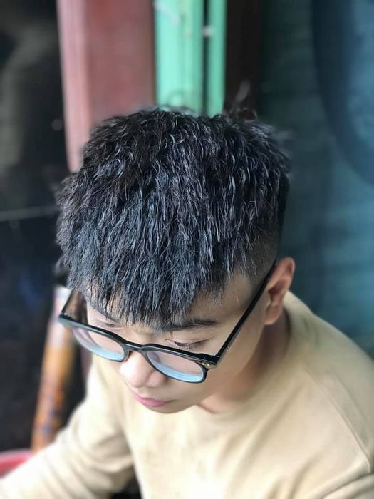 Khoảnh khắc các barber tài năng tại Monkey BarberShop làm việc