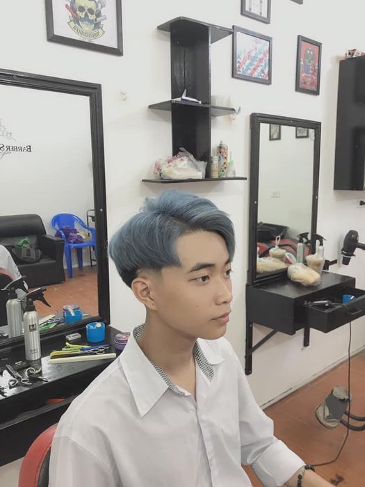 Khoảnh khắc thư giãn và chăm sóc chuẩn quý ông tại Chính Barber