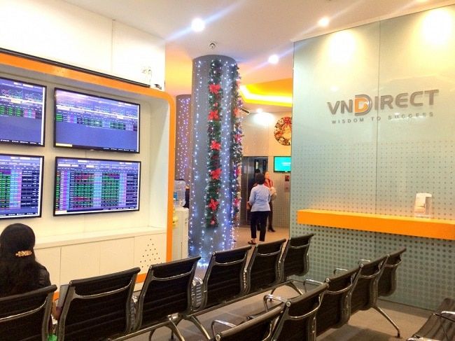 VNDirect tự hào là một trong 5 trung tâm đào tạo chứng khoán chất lượng nhất tại TP.HCM