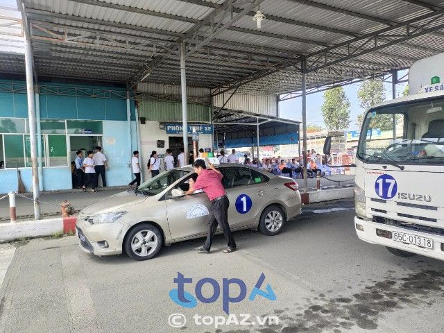 Màu Hoa Đỏ - Trung tâm đào tạo lái xe chất lượng bậc nhất xứ Tây Đô