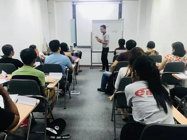 EMAS - Trung tâm đào tạo phát âm tiếng Anh đạt chuẩn quốc tế