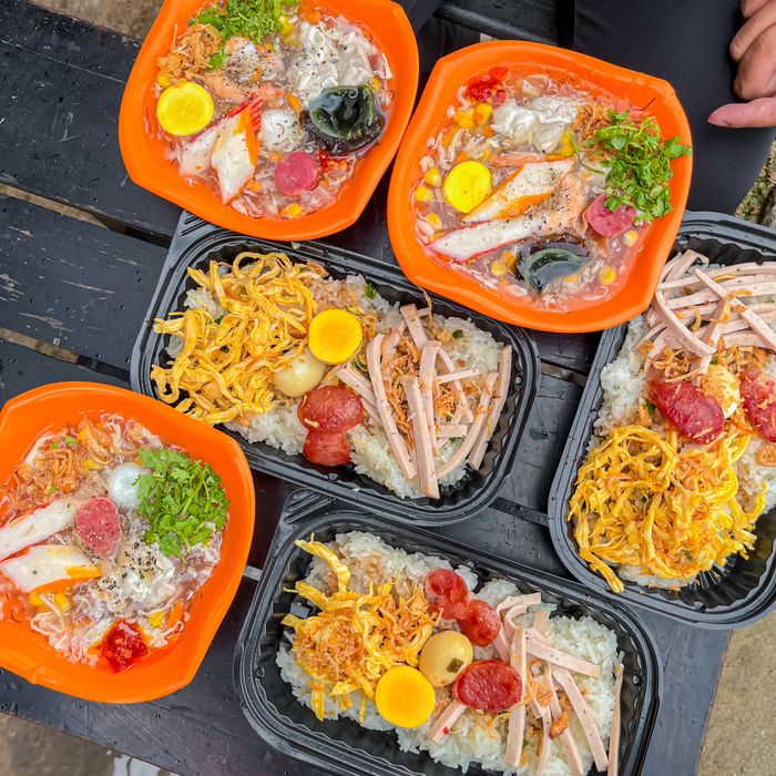 Không gian ấm cúng tại Xôi Soup Ba Cô Gái