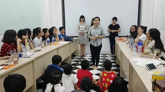 EZAP - Trung tâm Anh ngữ đào tạo phát âm chuẩn Mỹ