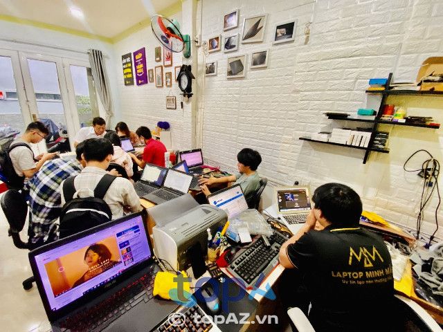 Hệ thống cơ sở vật chất hiện đại tại Laptop Minh Mẫn