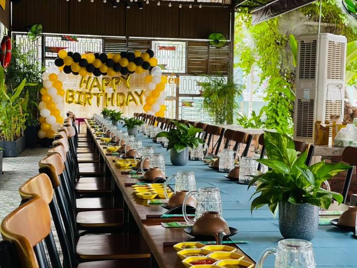 Các món ăn đặc sắc tại Hương Việt Restaurant