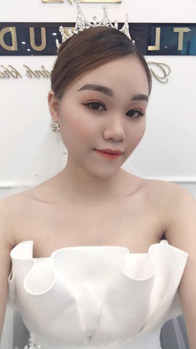 Tác phẩm trang điểm ấn tượng từ UTLA Studio
