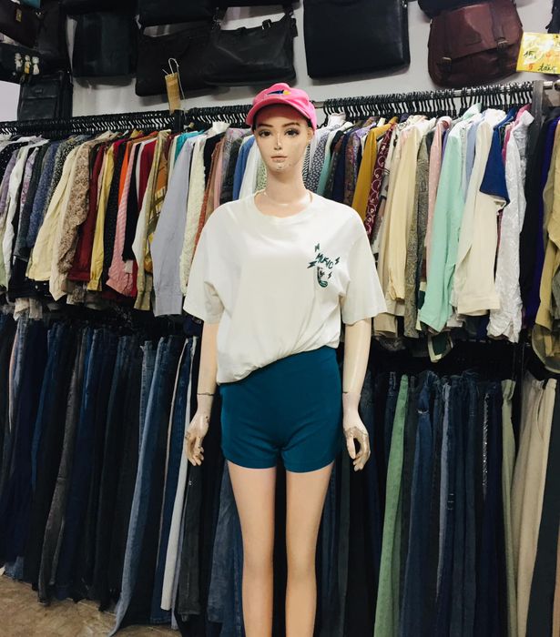 Không gian mua sắm đầy cảm hứng tại 2ndshop