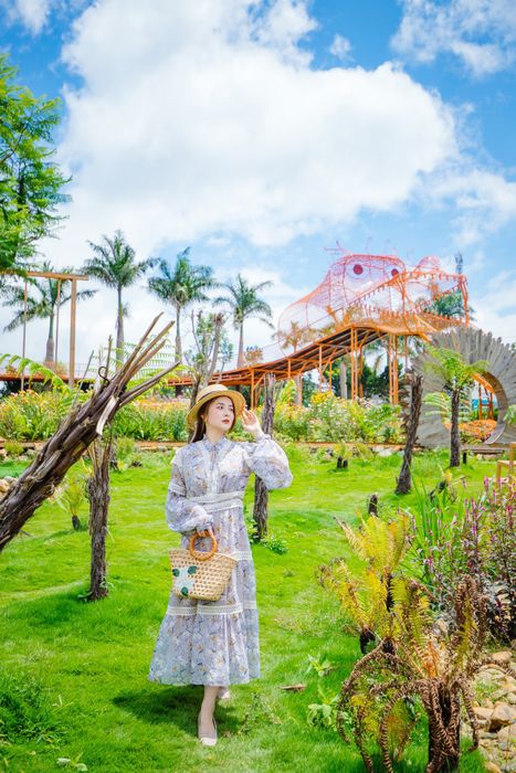 Thiên đường cầu vồng - Góc sống ảo triệu like tại Mê Linh Coffee Garden