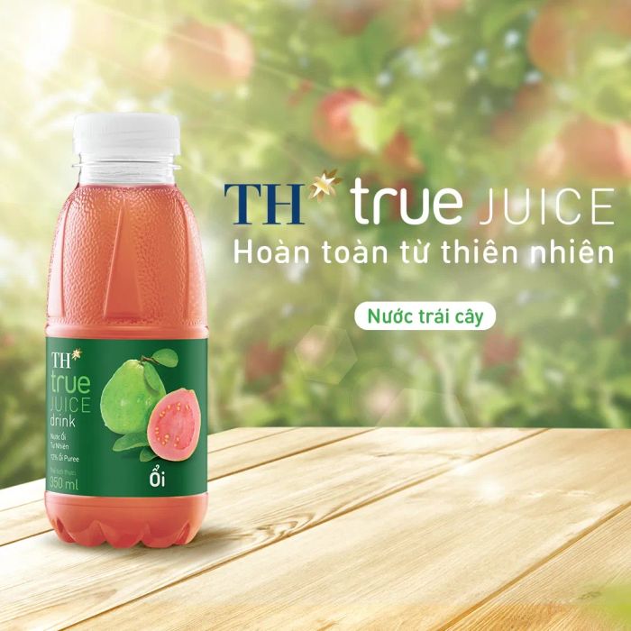 Nước ép ổi nguyên chất TH True Juice - Hương vị thiên nhiên đóng chai