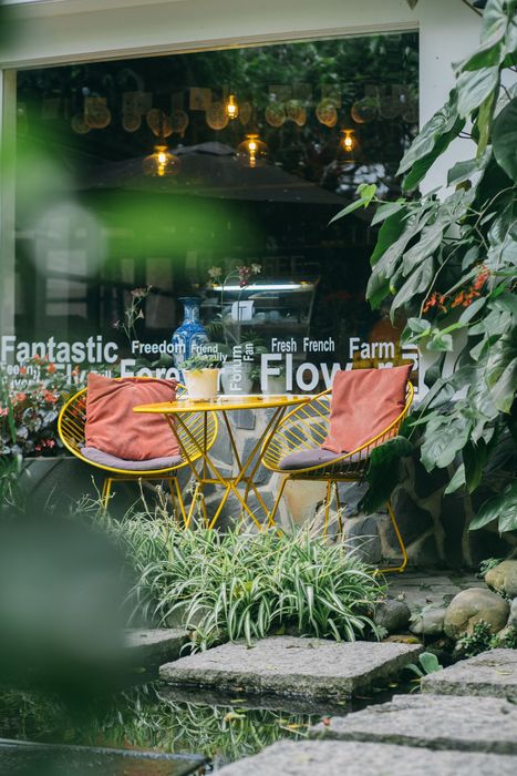 Góc thư giãn lãng mạn tại F Cafe Đà Lạt - Nơi thời gian ngừng trôi