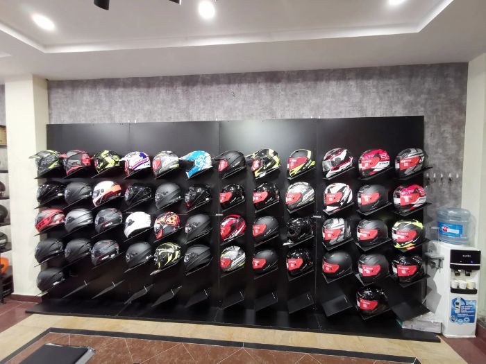 Motor Store - Không gian trưng bày phụ kiện xe máy đẳng cấp