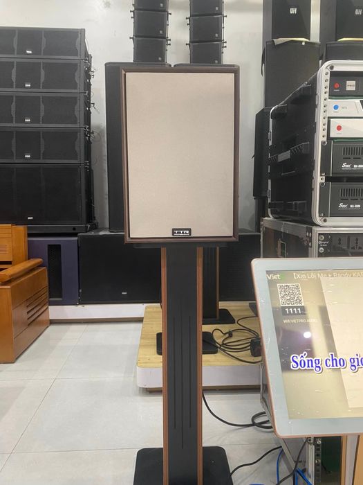 Showroom đẳng cấp của Việt Pro Audio
