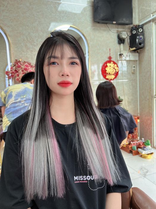 Không gian hiện đại và tiện nghi tại Ngọc Nguyễn Hair Salon
