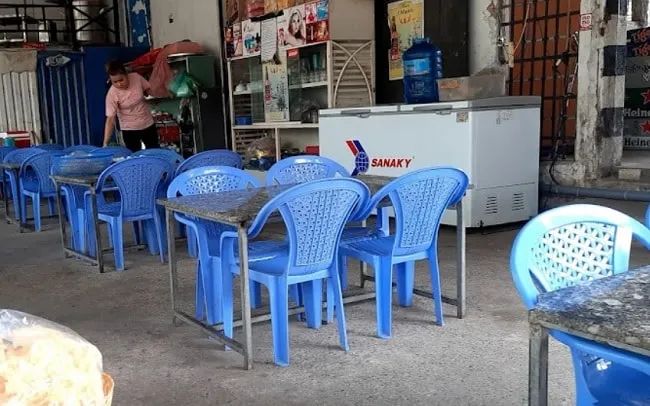 Hệ thống Lẩu đuôi bò Hùng Rơm - Nét độc đáo trong từng nồi lẩu