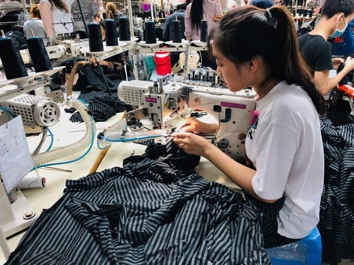 Xưởng may quần áo thể thao giá thành ưu đãi tại TP.HCM