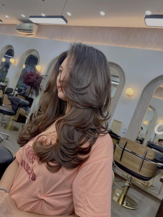 Không gian sang trọng và hiện đại tại Hair Salon Osio