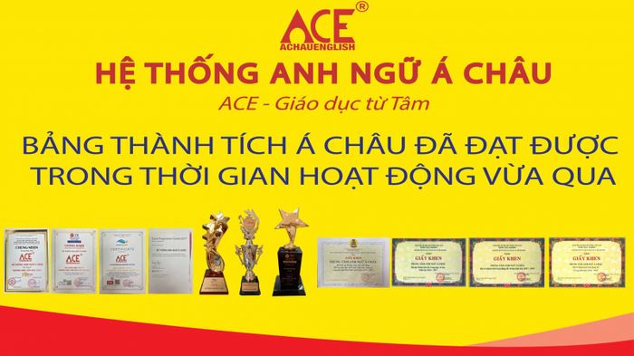 Hình ảnh giảng viên và học viên tại Anh Ngữ Á Châu