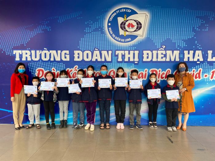 Hoạt động ngoại khóa đầy màu sắc của học sinh Đoàn Thị Điểm