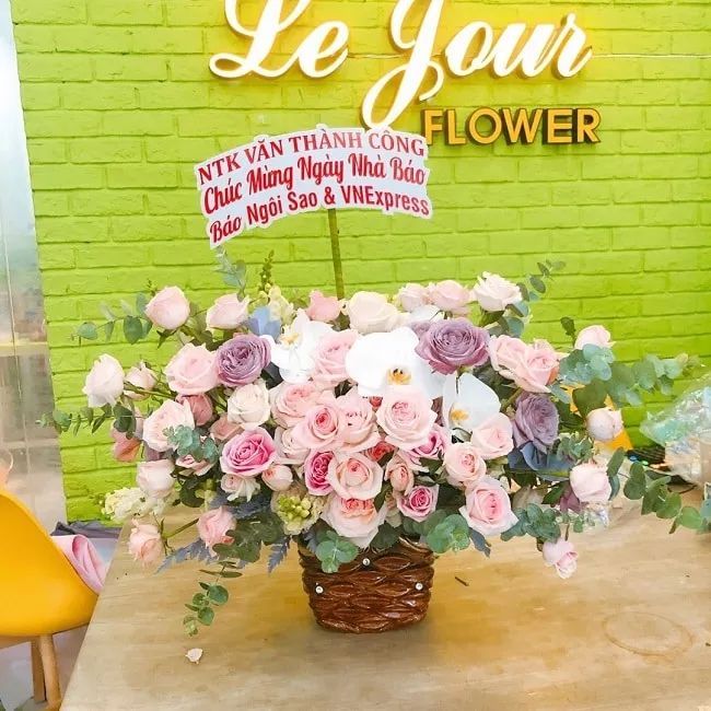 Shop hoa tươi Quận 1 - Lejourvn