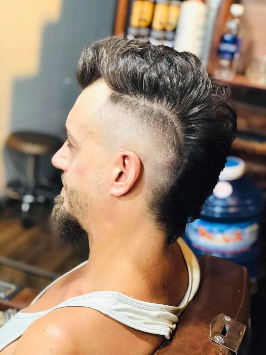 Không gian nghệ thuật tại NHỰA Style Barber Shop