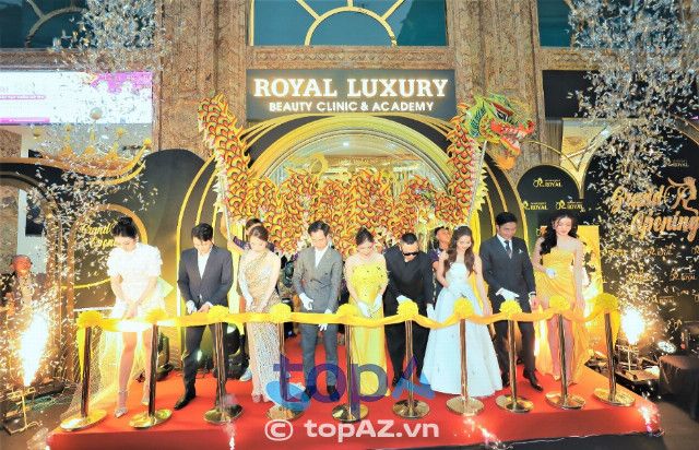 Viện Thẩm Mỹ Royal - Thương hiệu làm đẹp đẳng cấp của nữ doanh nhân Vicky Thuận